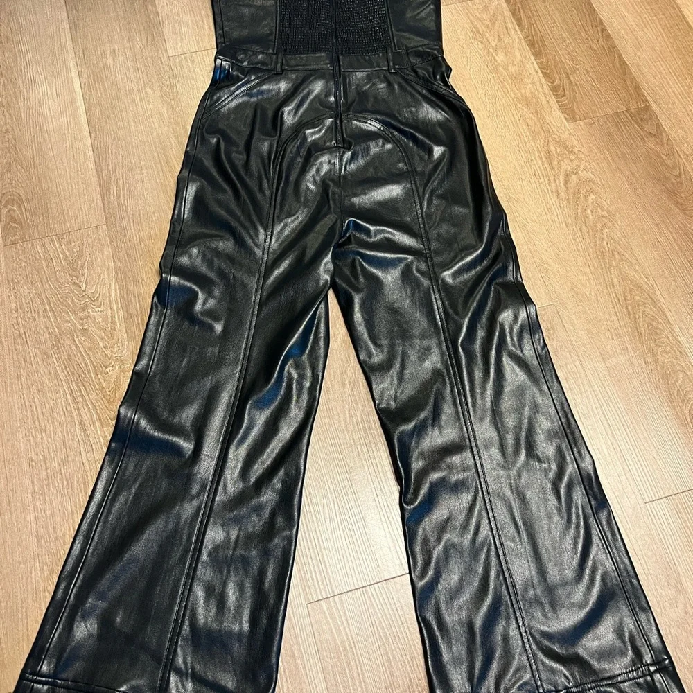 Alice + Olivia Black Linette Vegan Leather Jumpsuit 29 inch inseam - Picture 8 of 10